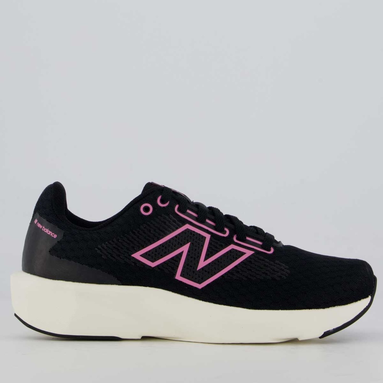 Vista 2 Tênis New Balance 413 V3 Feminino Preto e Rosa preto rosa New Balance preto rosa