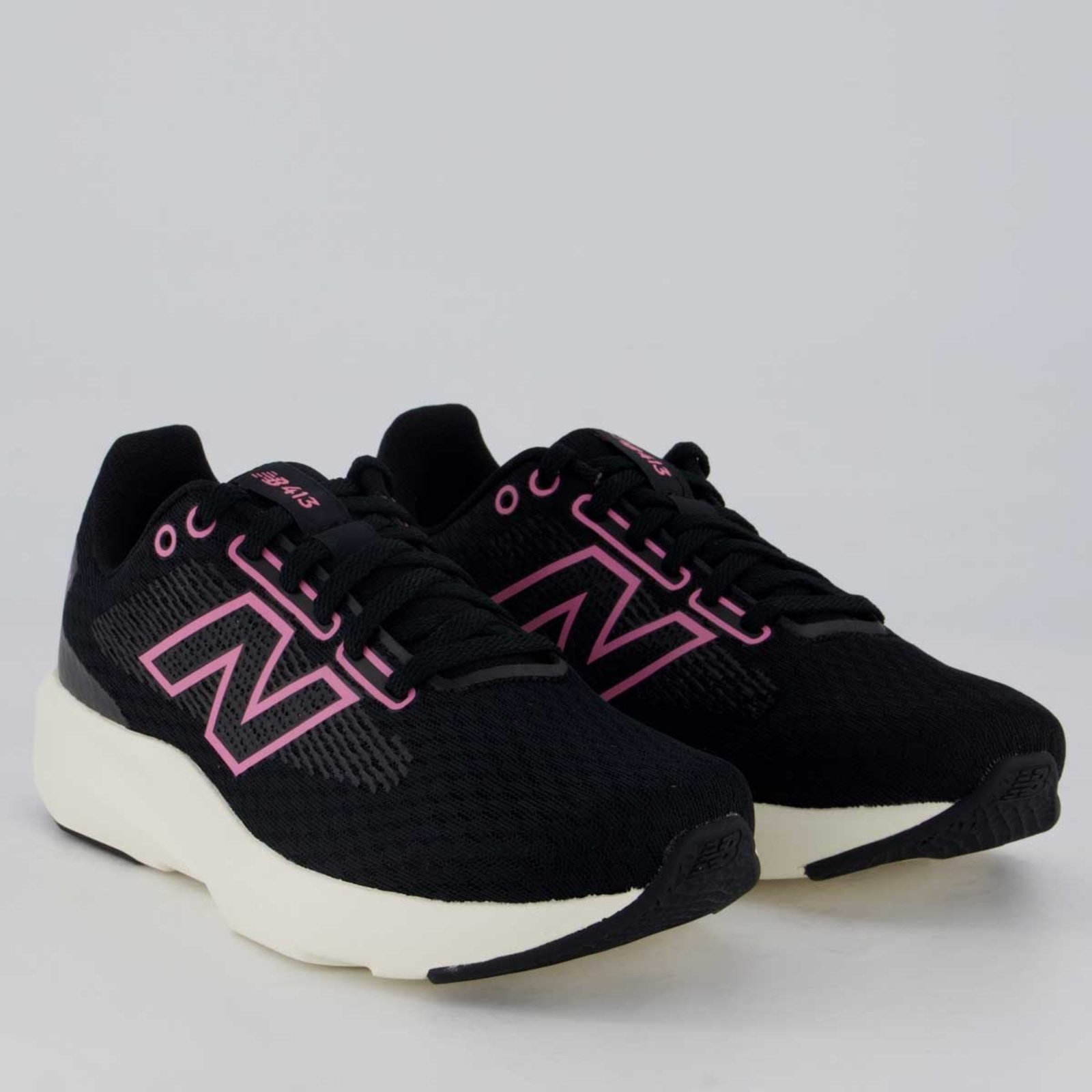 Vista 3 Tênis New Balance 413 V3 Feminino Preto e Rosa preto rosa New Balance preto rosa