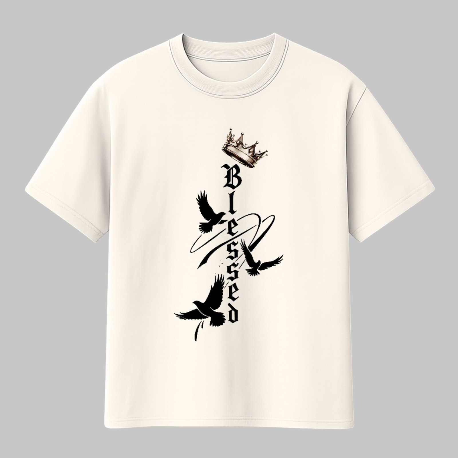 Camiseta Básica Blessed Coroa Pombas Fé Cristã Style Off White