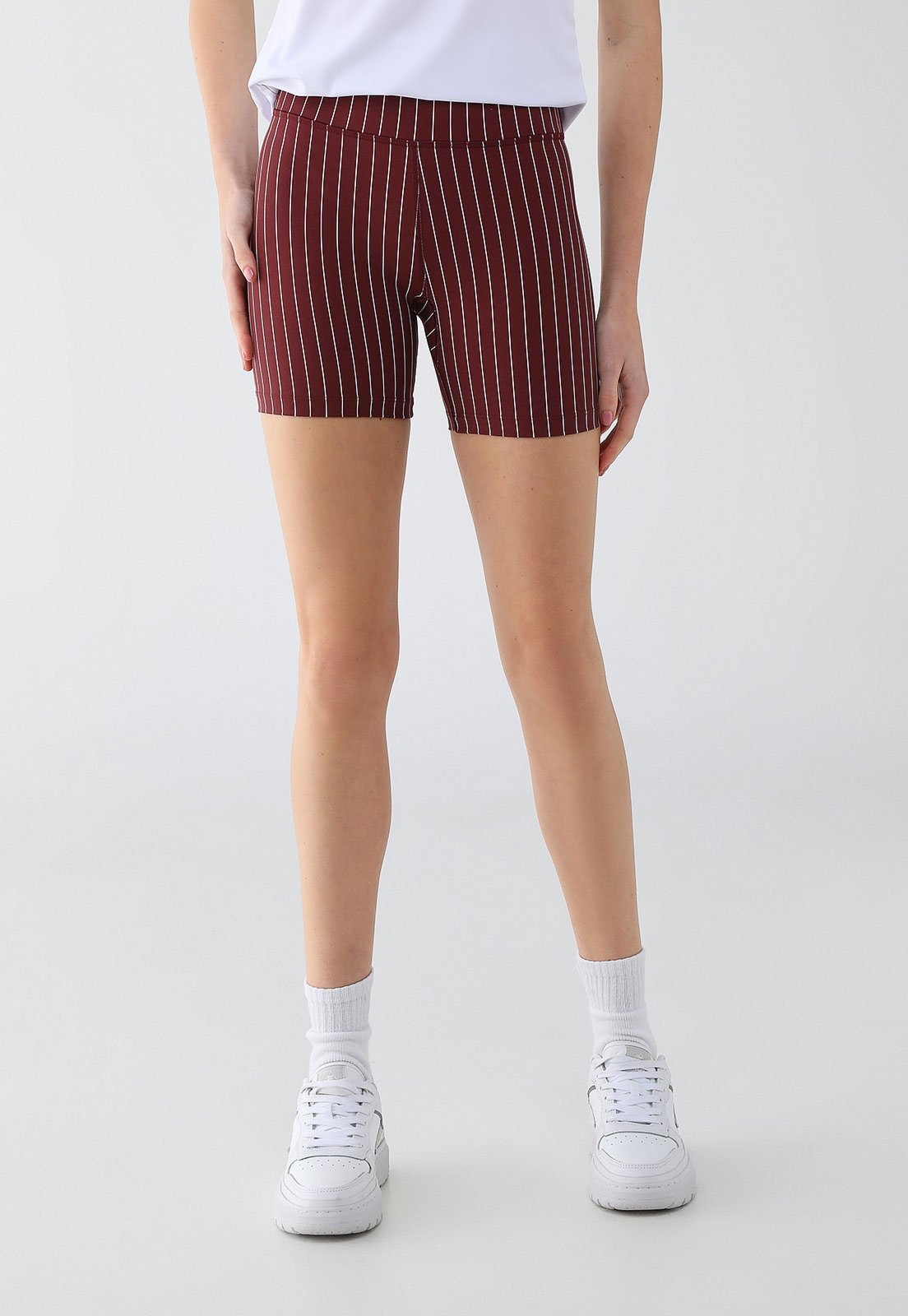 Bermuda Feminina Fila Future Sports Pinstrip Vinho