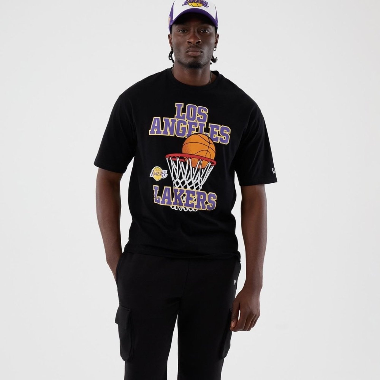 Camiseta New Era Regular Los Angeles Lakers Preto