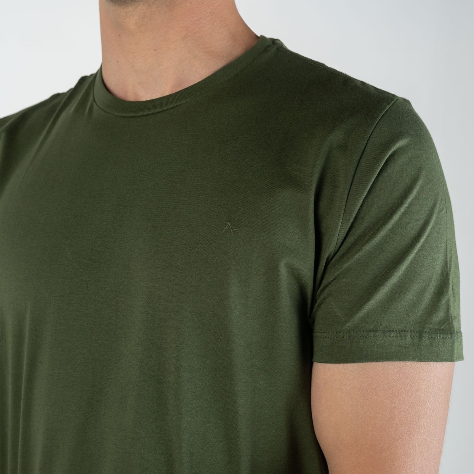 Vista 3 Camiseta Aramis Monocromática verde Aramis verde