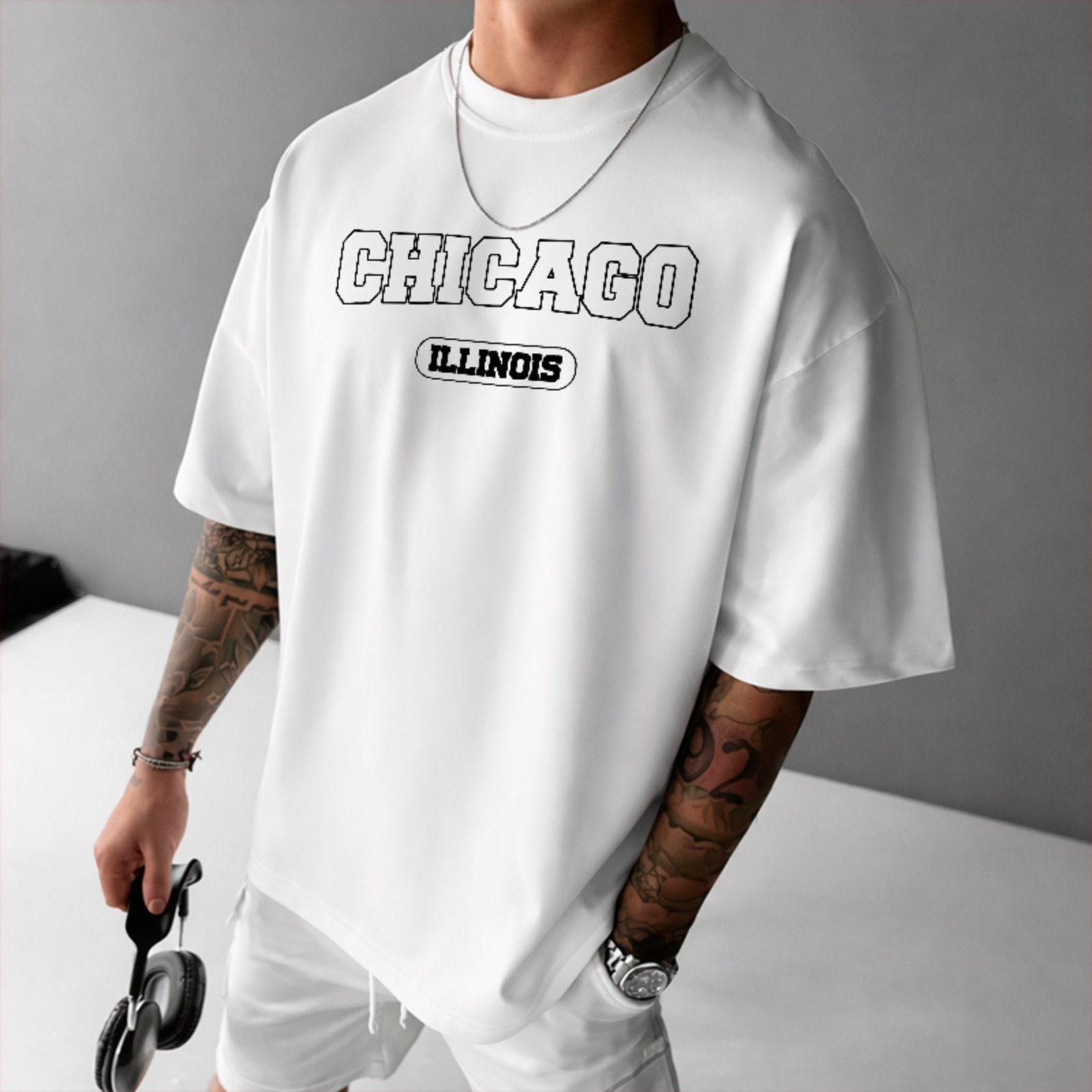 Camiseta Oversized Chicago Illinois Estética College Universitário Branco