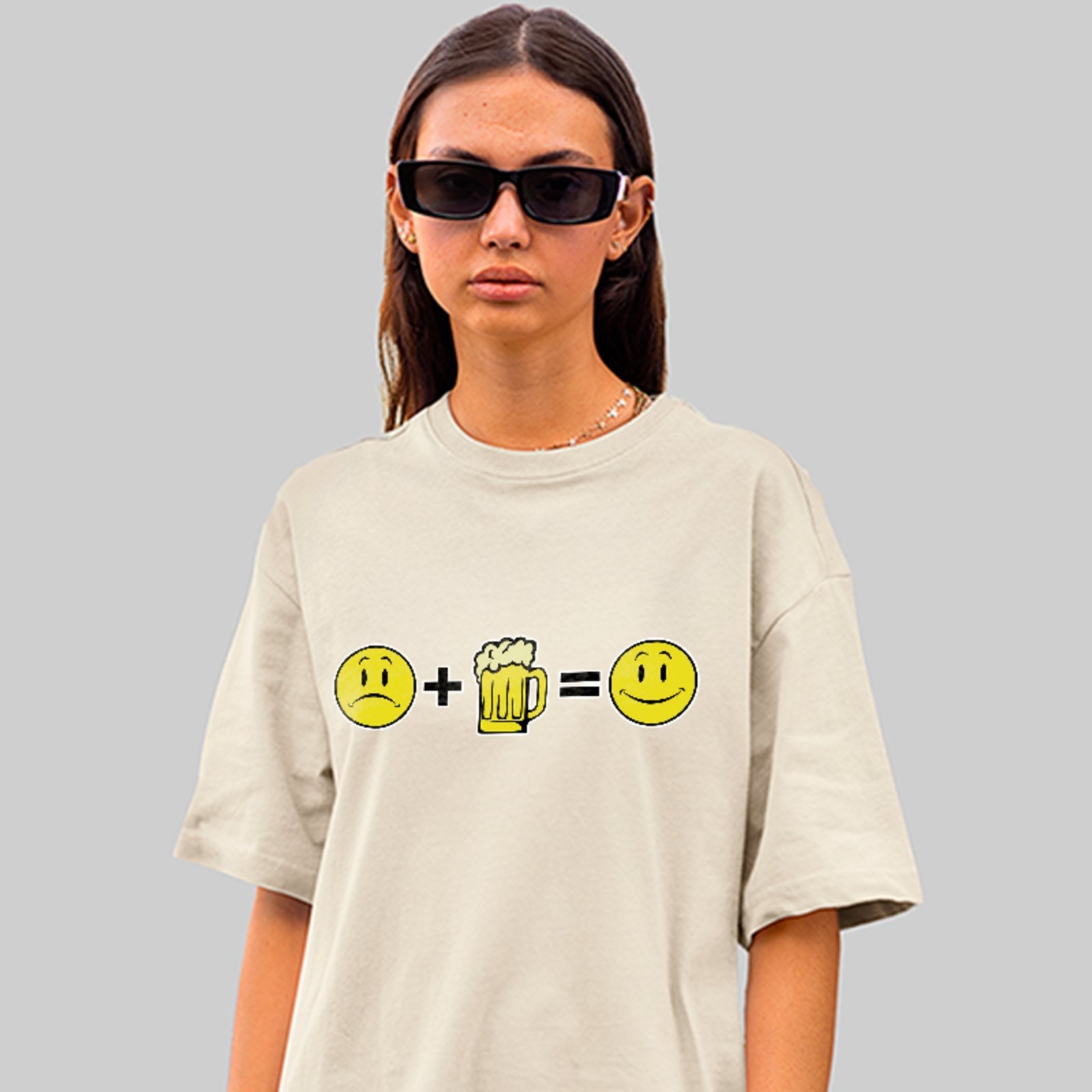 Camiseta Oversized Cerveja Humor Meme Unissex Off White