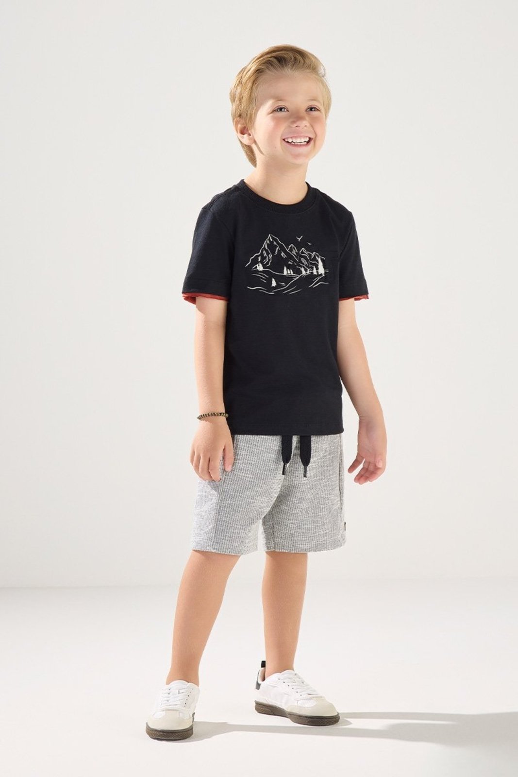 Infantil - Conjunto Camiseta com Estampa 3D e Bermuda Moletom