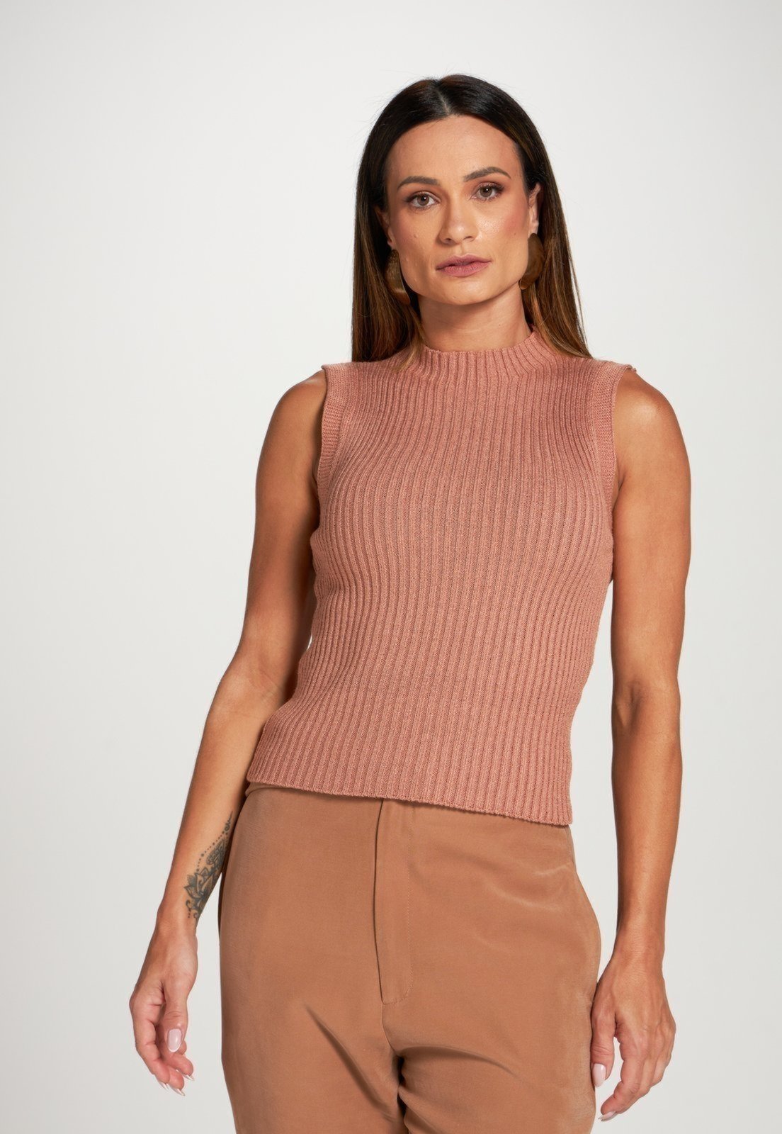 Blusa Tricot Básica Gola Alta