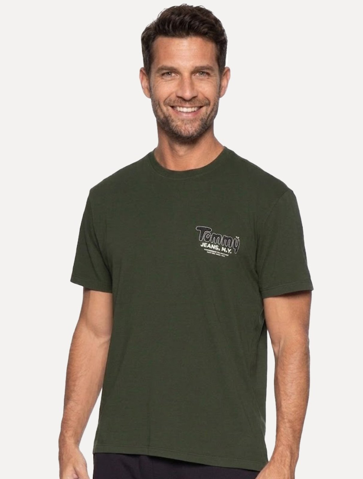 Camiseta Tommy Jeans Masculina Slim Font Play Verde Musgo