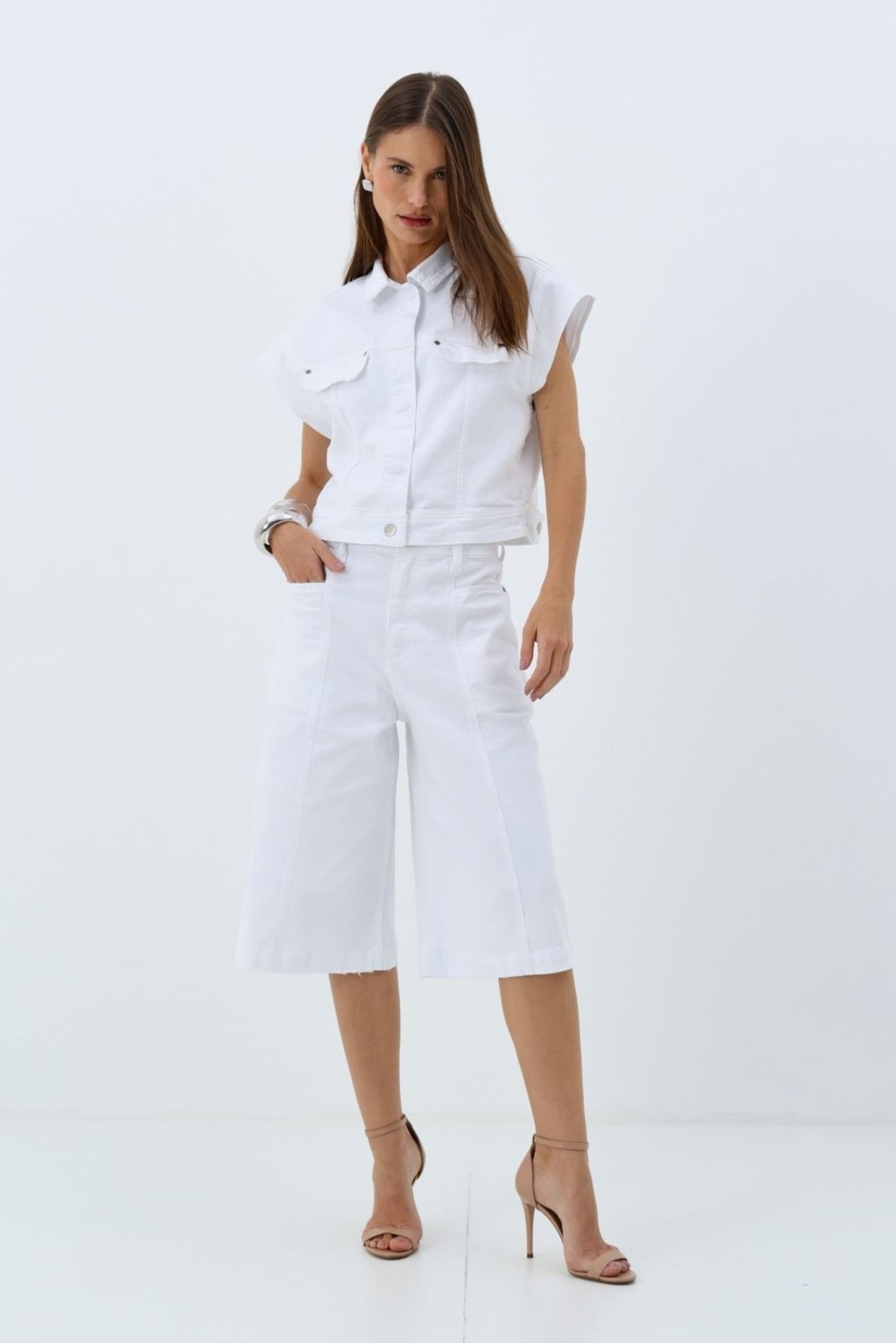 Bermuda Sarja Jorts com Recortes ACT Feminino