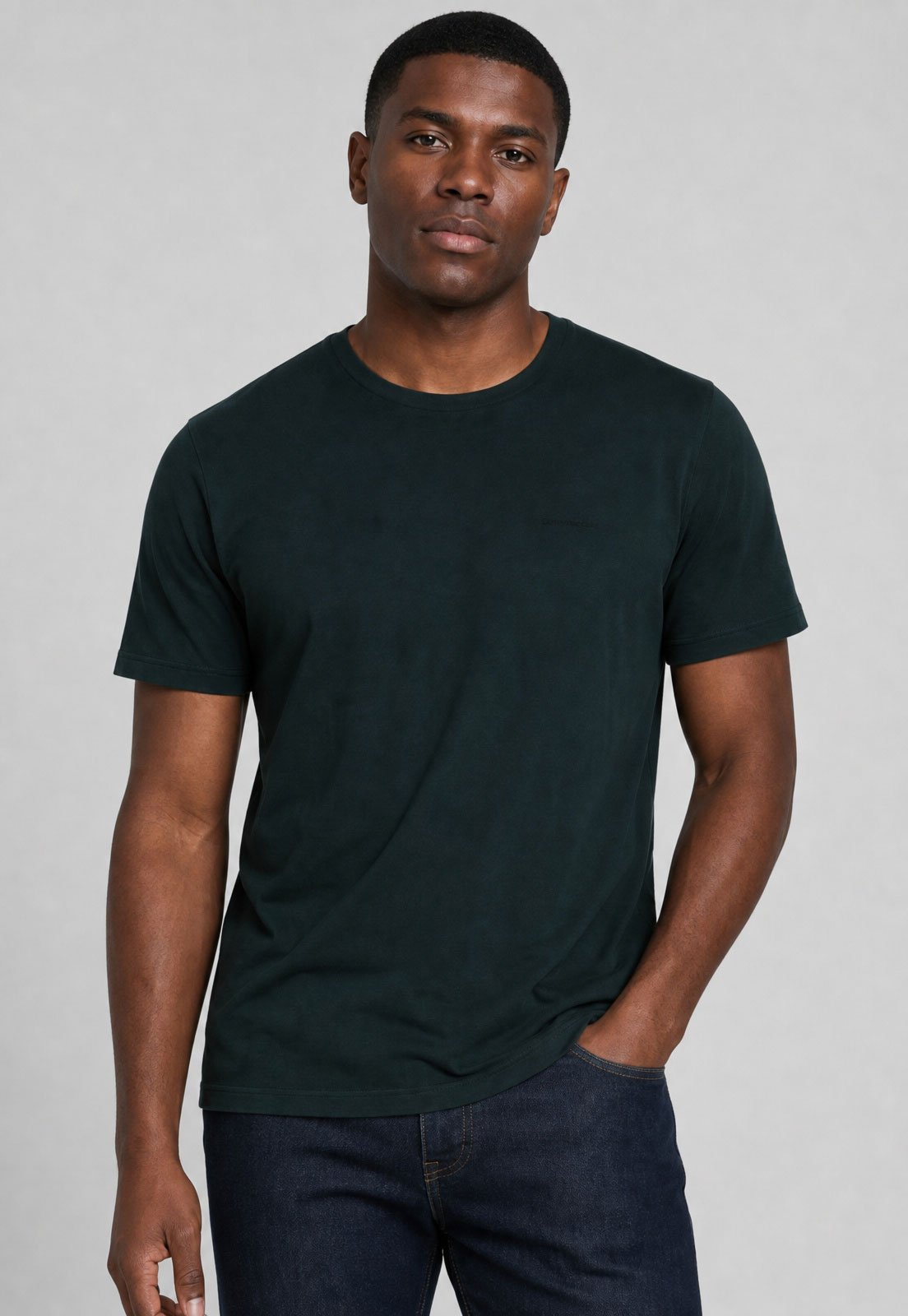 Camiseta Masculina Calvin Klein Jeans Logo Básico Verde