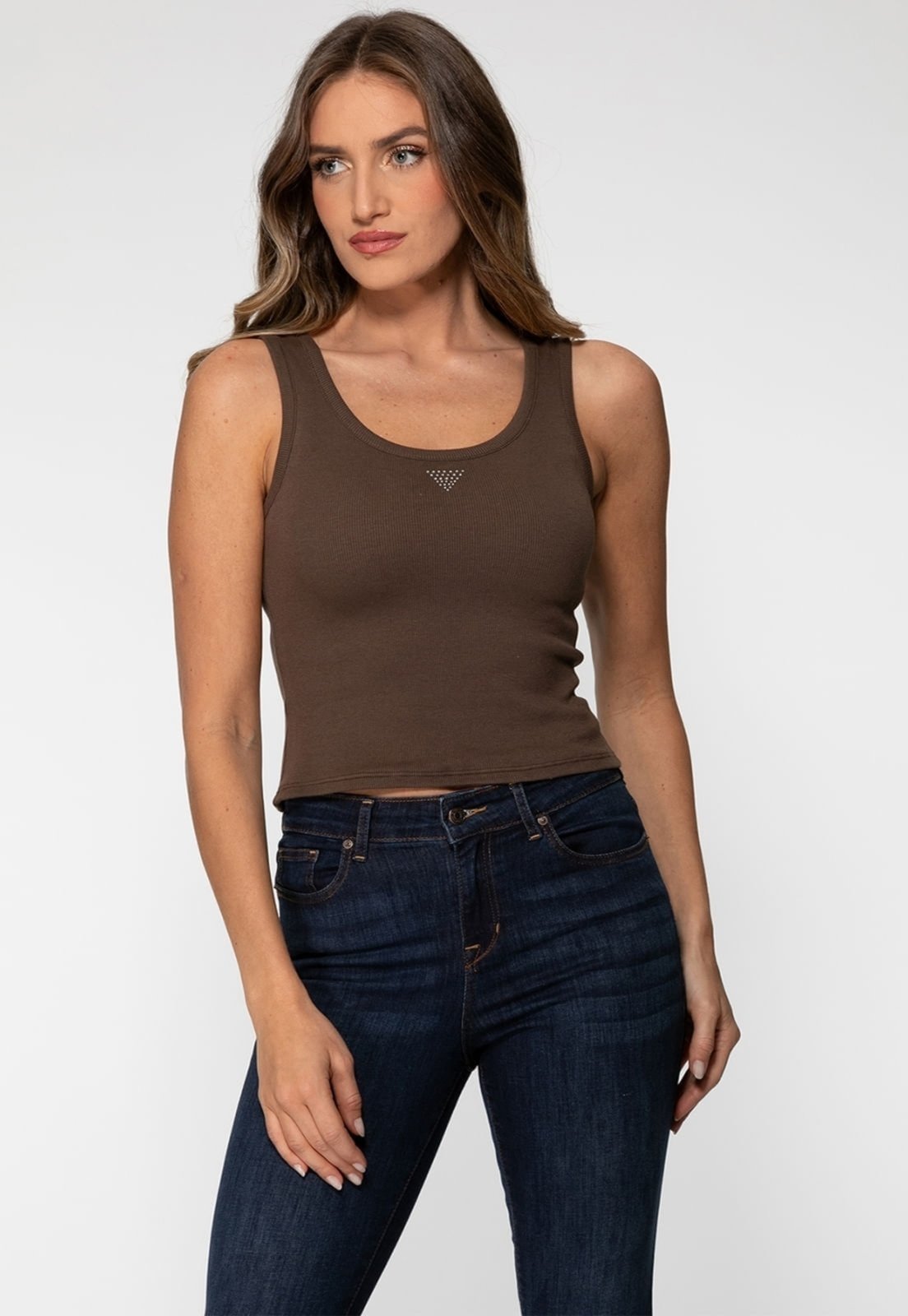Regata Guess Rib Triang Hot Fix Cropped Marrom