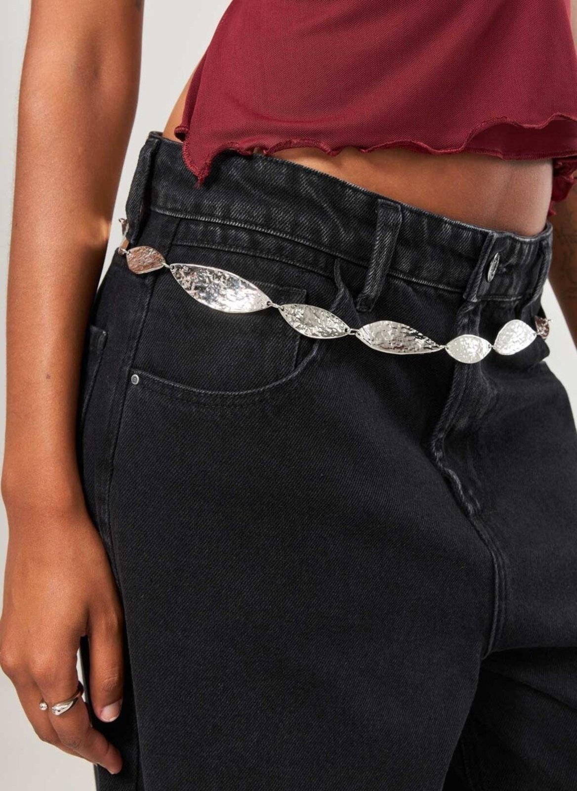 Cinto Body Chain Folhas Prateadas