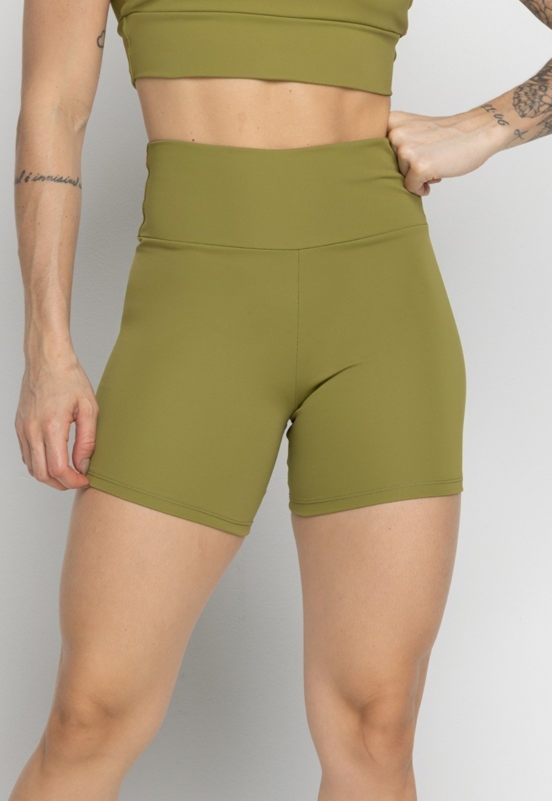 Short Fitness Serra e Mar Modas Poliamida Feminino Suplex Liso Academia Verde Pistache