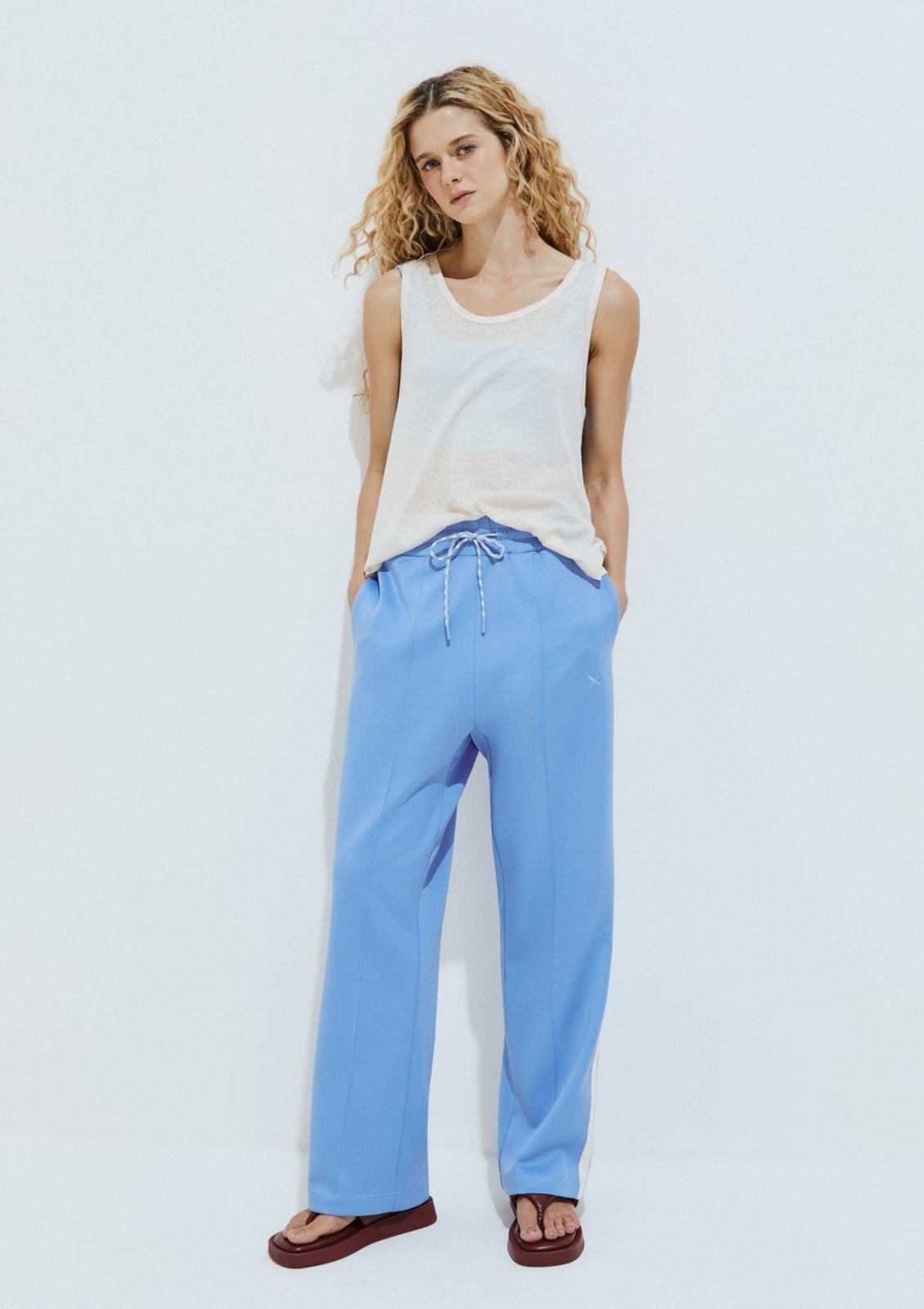 Calça Feminina 1990 Cintura Alta Com Faixa Hering