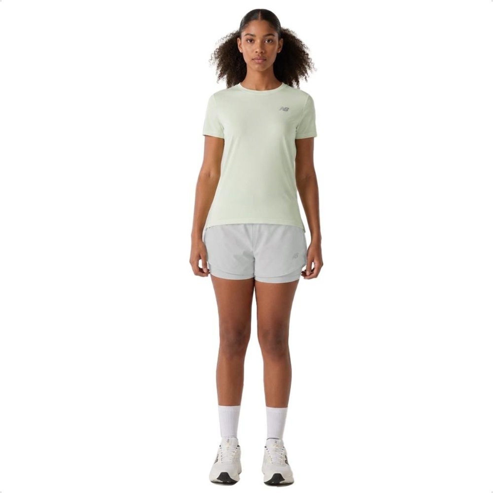 Shorts New Balance Sport Essentials 2 In Feminino Cinza