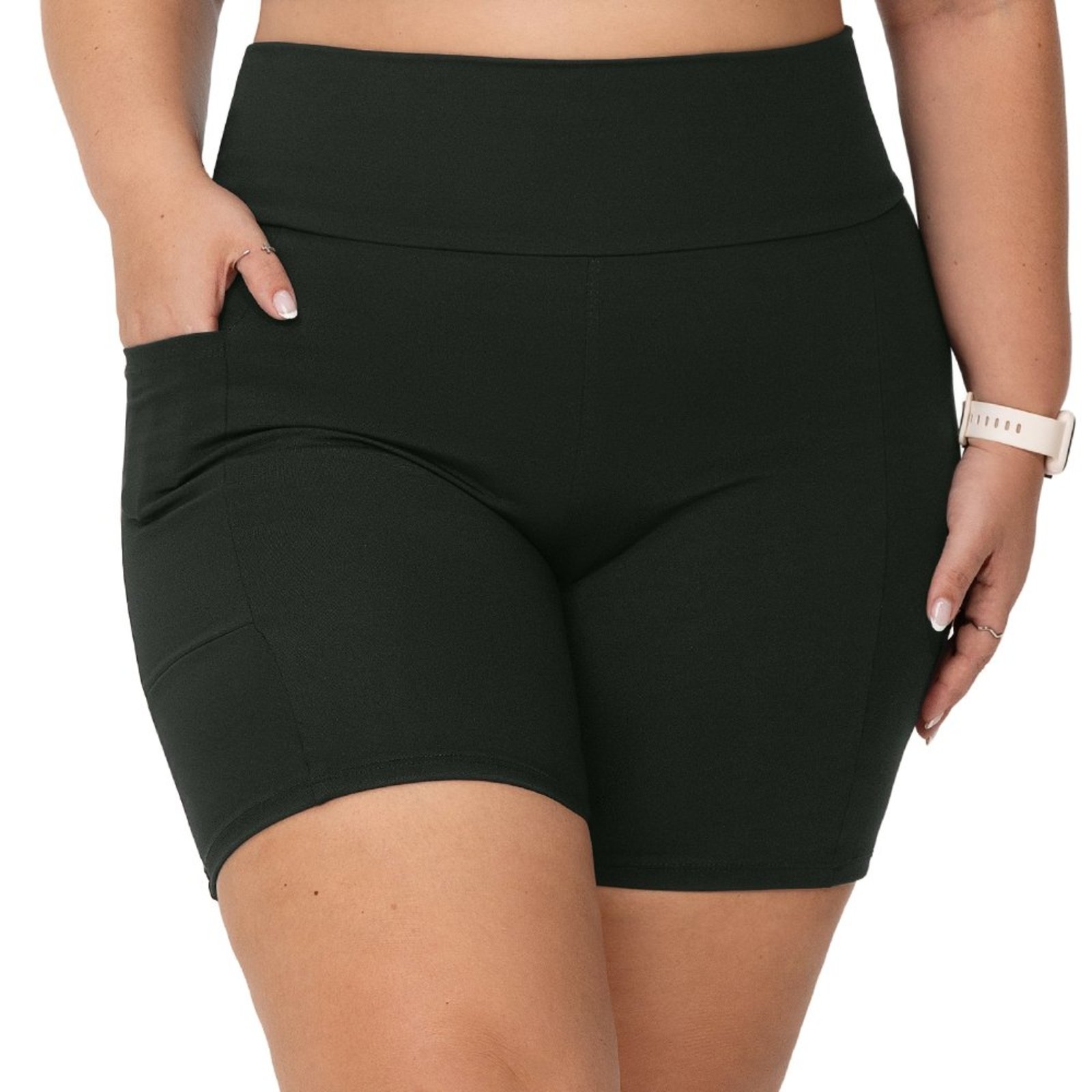 Bermuda Fitness Plus Size Compressão com Bolso Proteção UV Preto