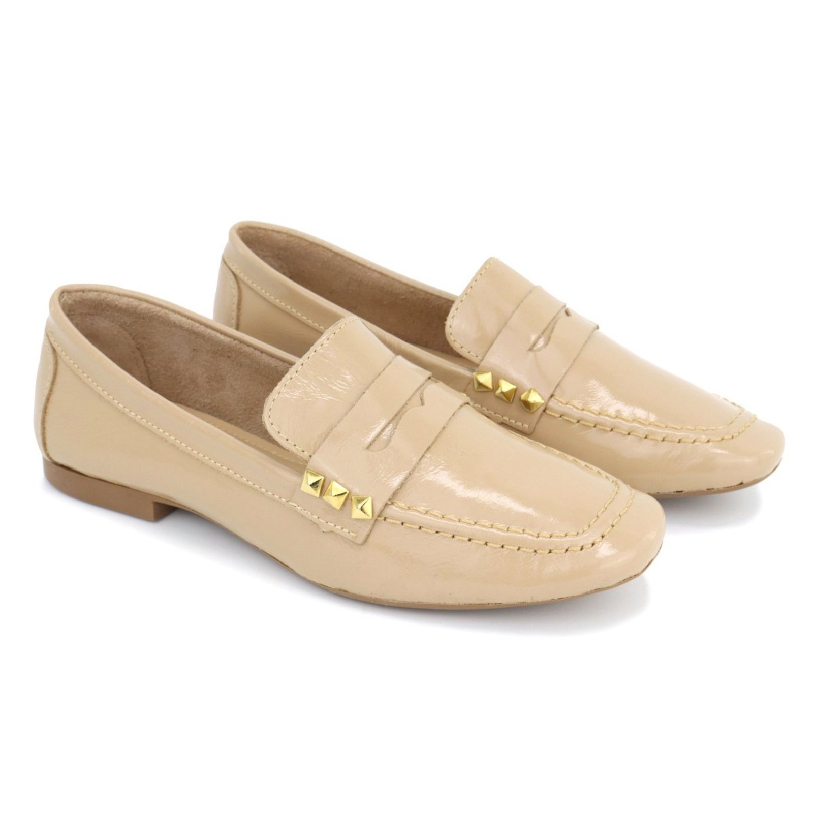 Mocassim Feminino Verniz com Detalhes em Metais