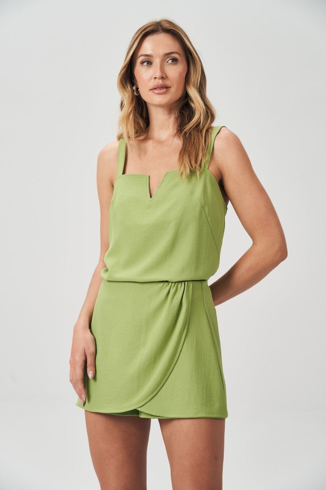 Blusa Decote Vazado Feminina Acostamento