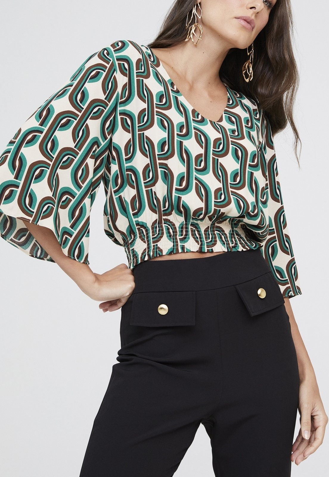 Vista 2 Blusa Estampada Traymon Barra Com Lastex Bege estampado Traymon estampado