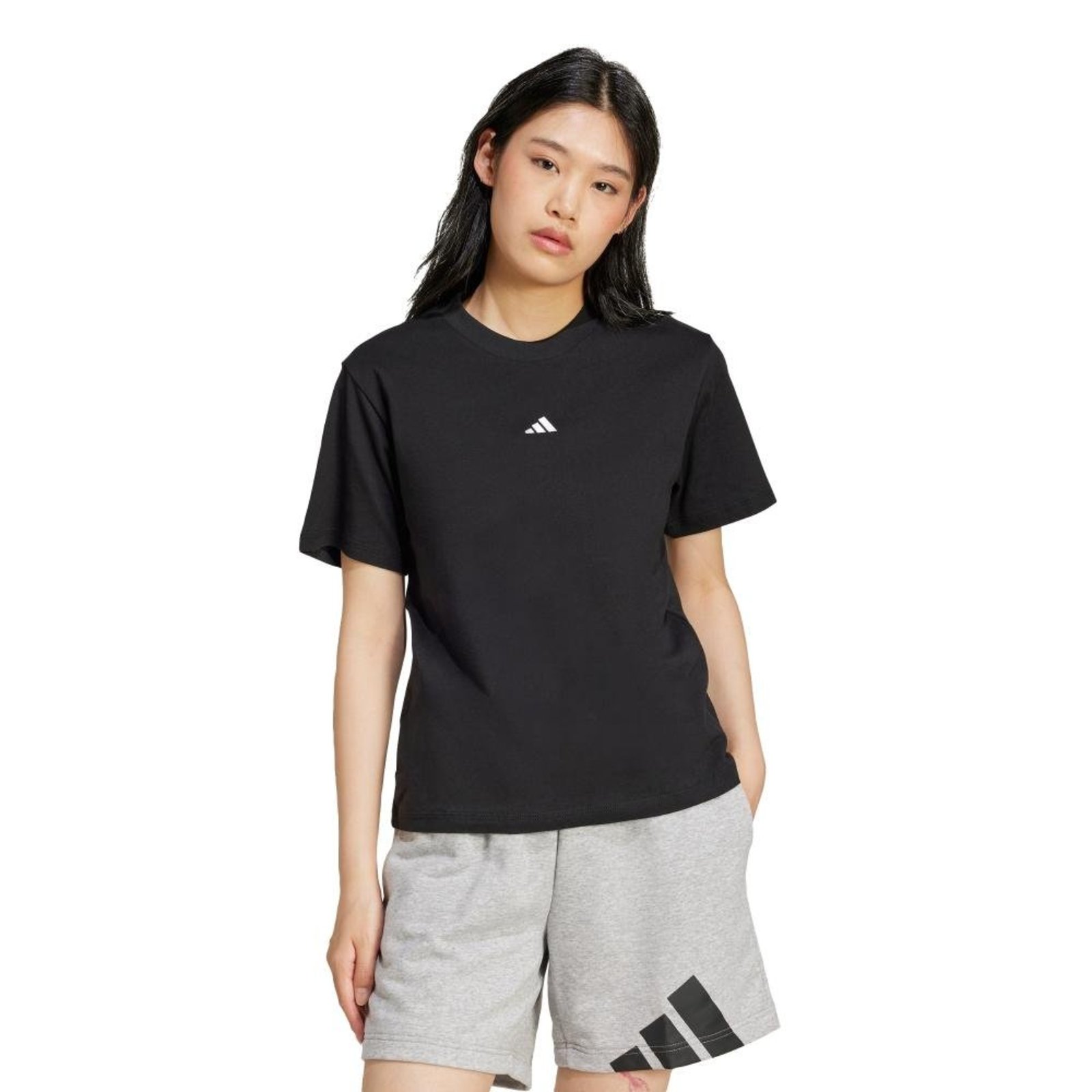 Camiseta Essentials de algodão com logotipo pequeno. adidas Sportswear Preto