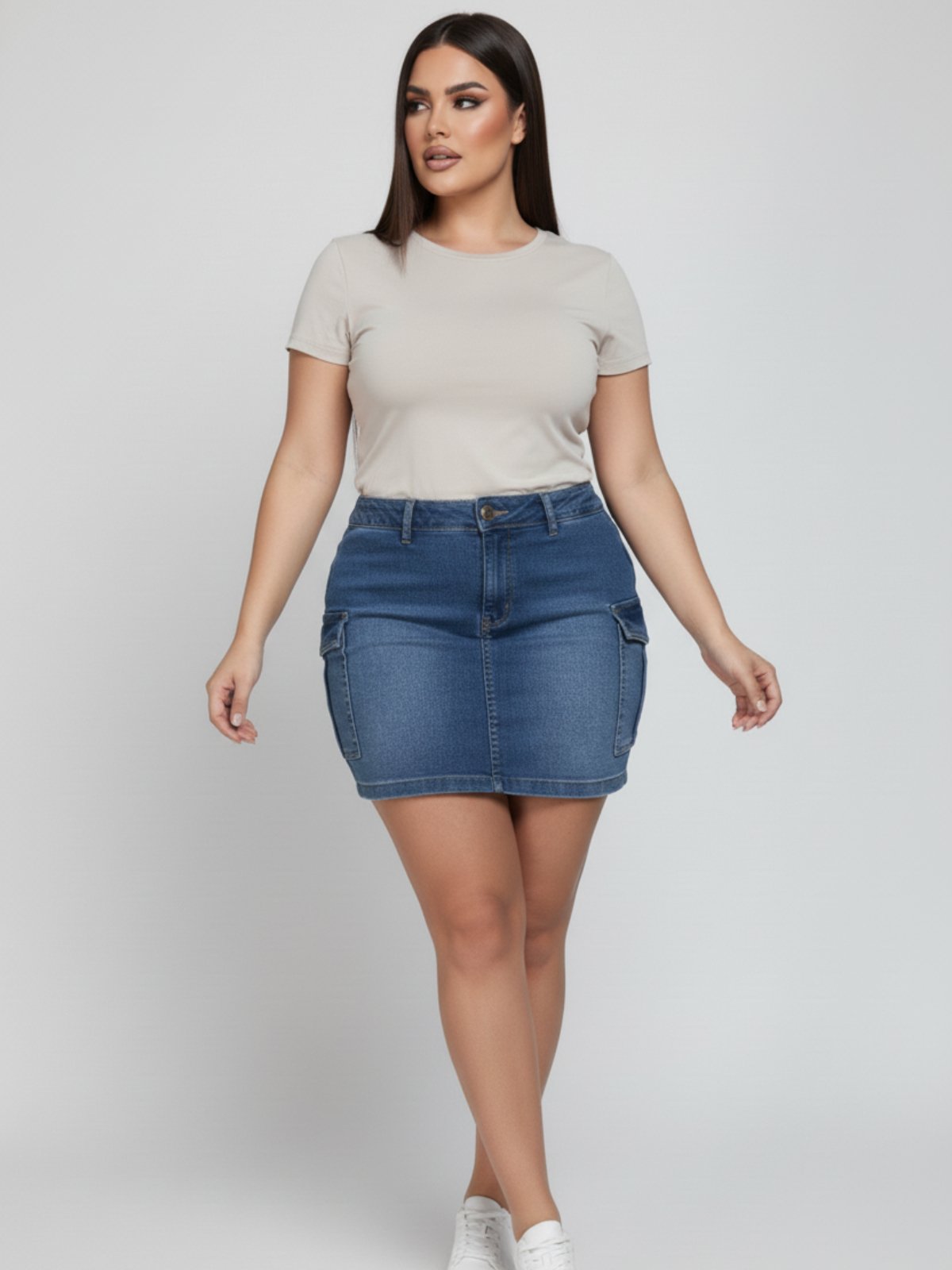 Saia Jeans Cargo Curta KIRIDAS JEANS Clássica de Cintura Alta com Bolsos Laterais – Estilo Casual e Confortável