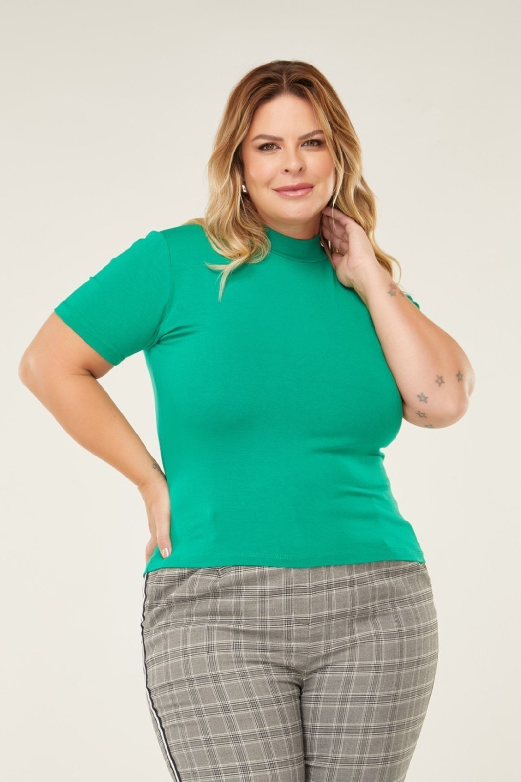 Vista 3 Blusinha Gola Alta D Bell Outlet Fashion Plus Size Bandeira verde D BELL OUTLET FASHION verde