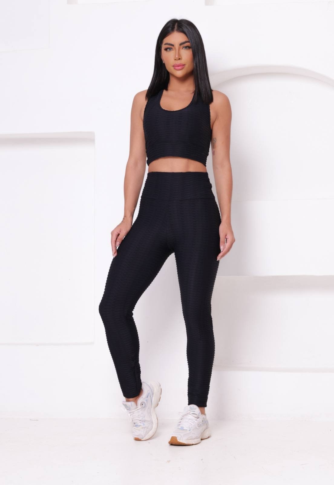 Conjunto Fitness Feminino CCW CENTRAL Top e Calça Legging Confortável Preto