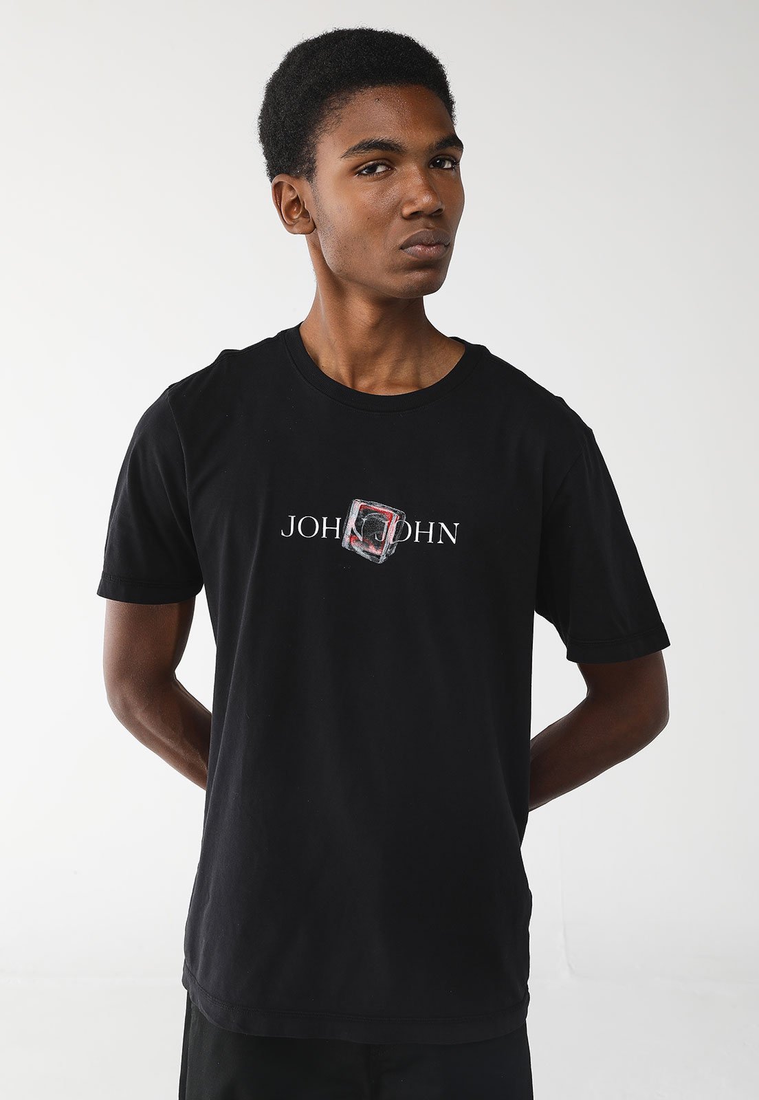 Camiseta John John Reta Logo Preta
