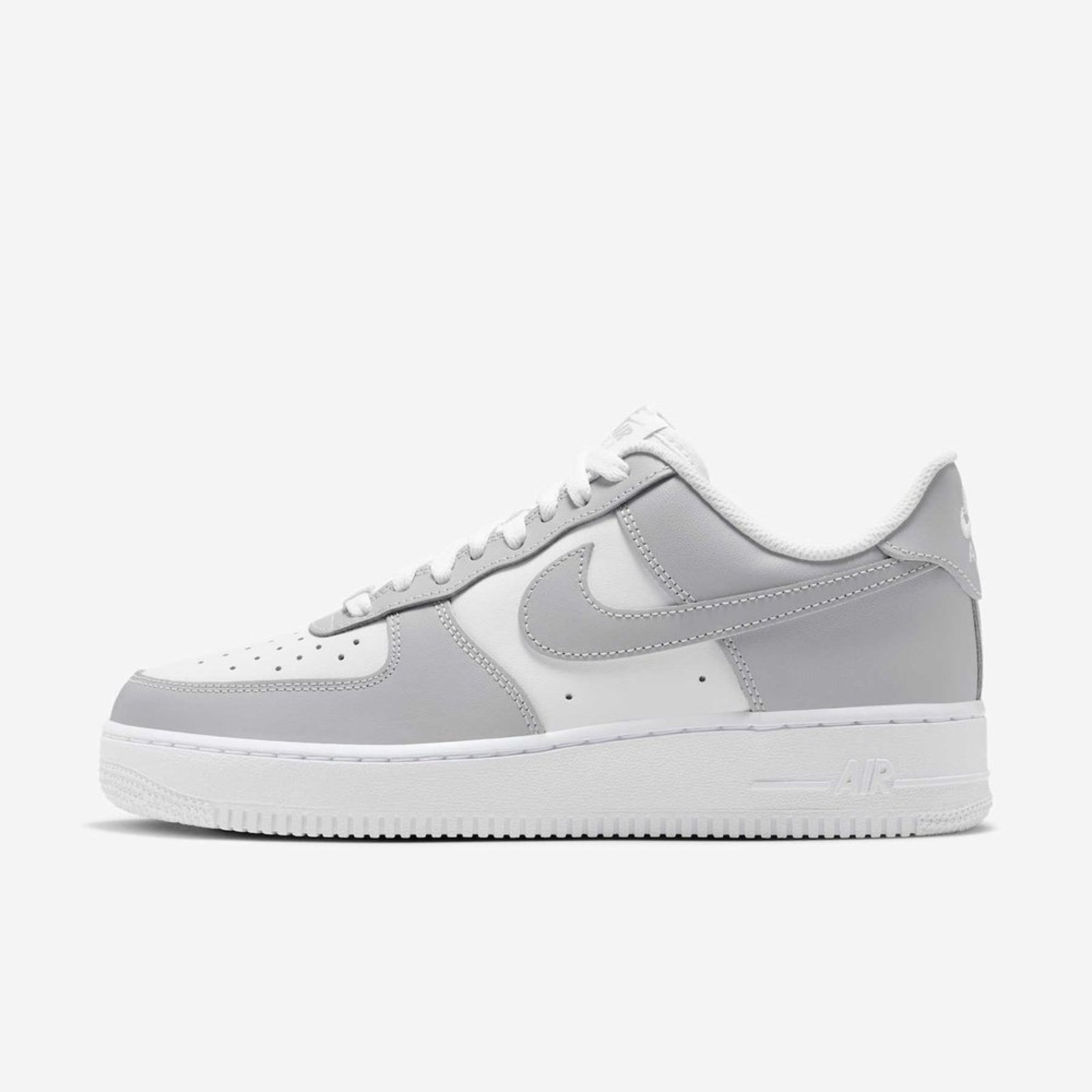 Tênis Nike Air Force 1 '07 Masculino