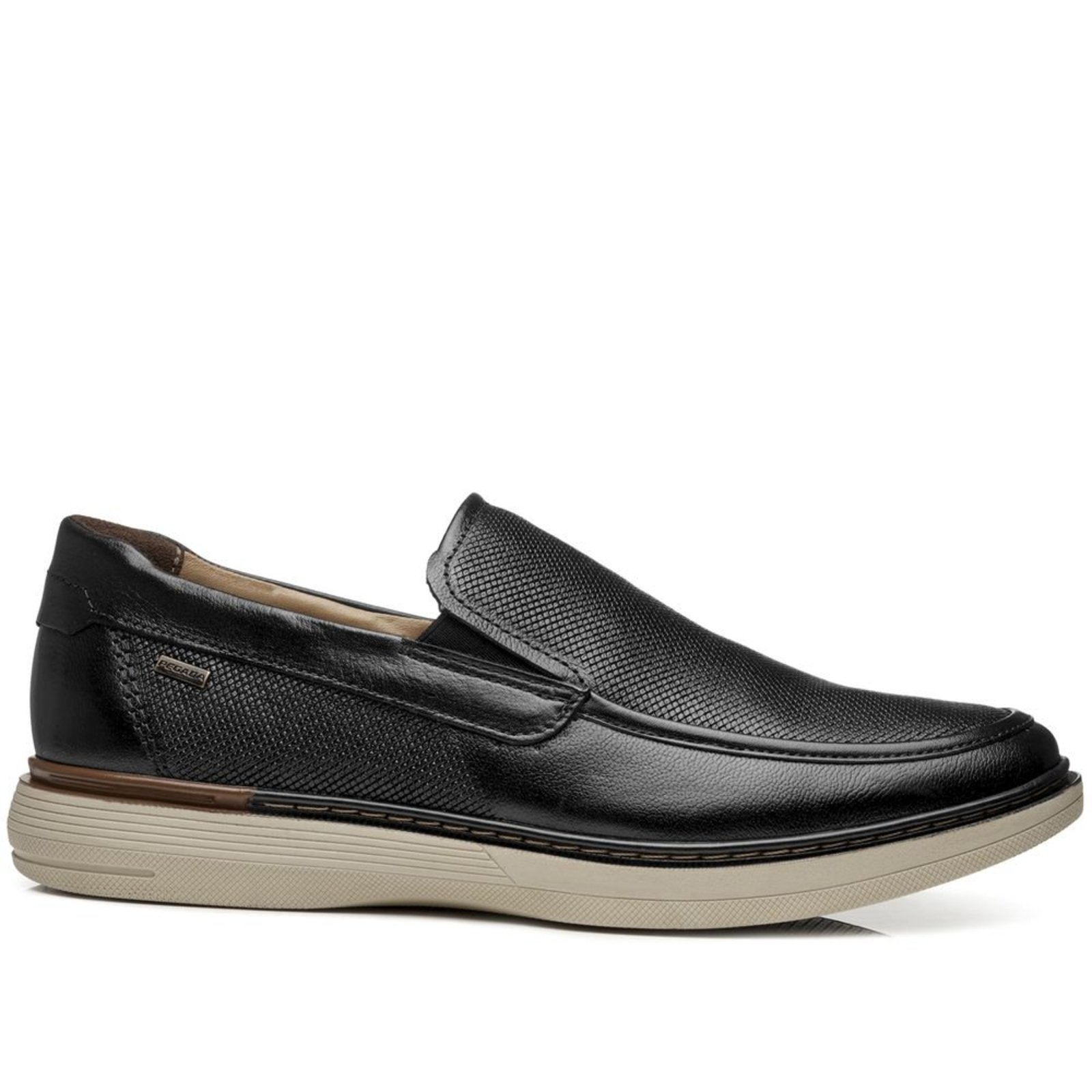 Sapato Casual Pegada Masculino em Couro Preto 127602-01 Sapato Casual Pegada Masculino em Couro Preto 127602-01 42