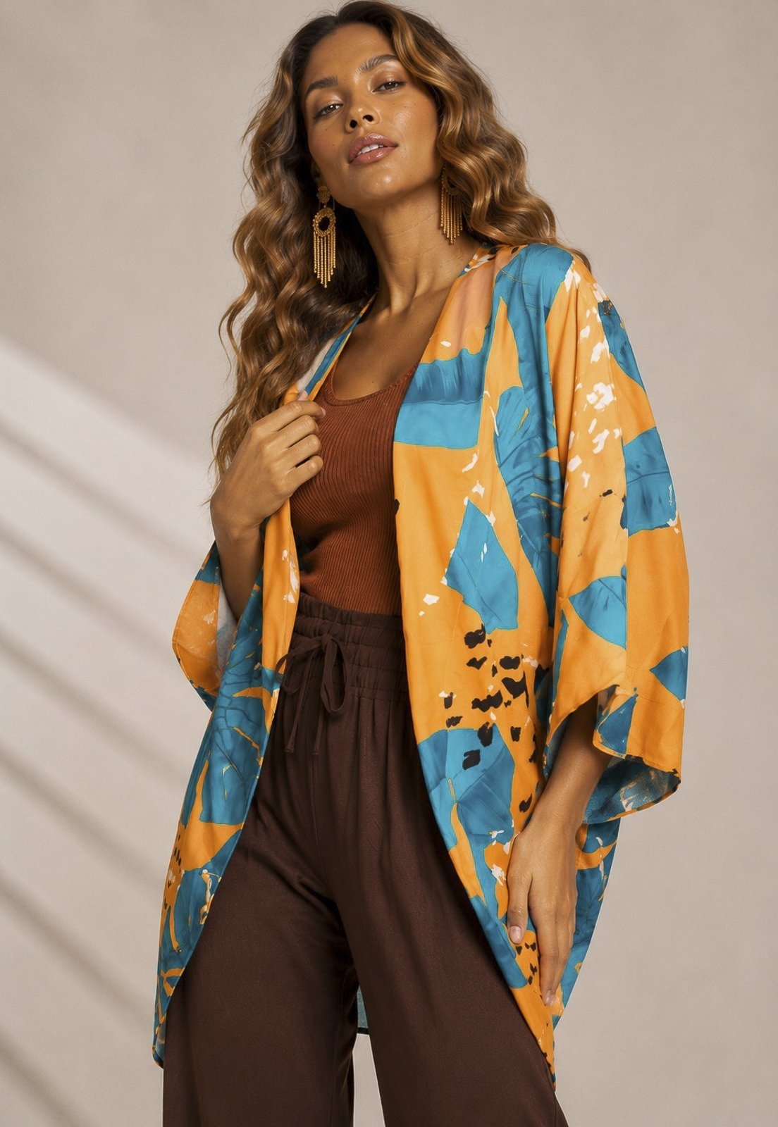 Kimono CabanaFree Viscose Manga Ampla Estampa Aurora Botânica