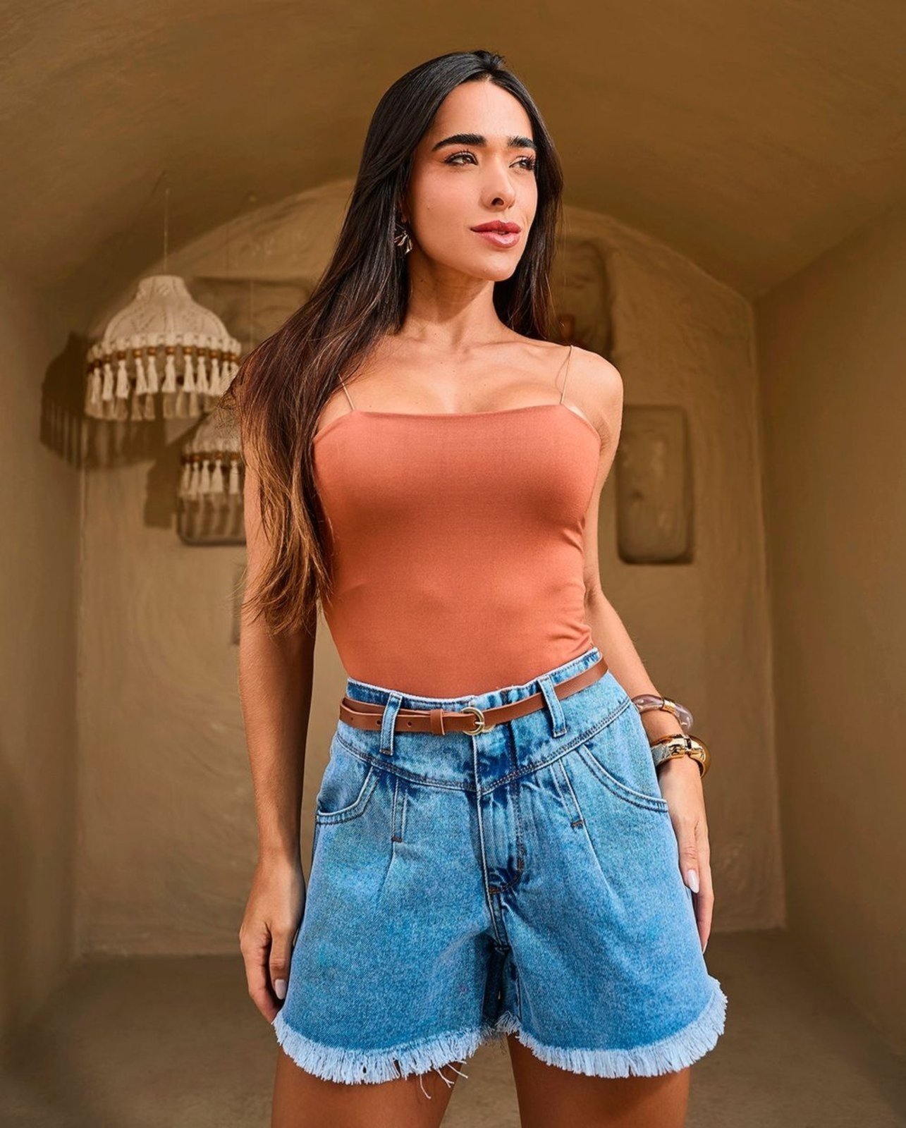 Shorts Jeans Mom Feminino com Cinto P.U 24408 Sky Médio Consciência