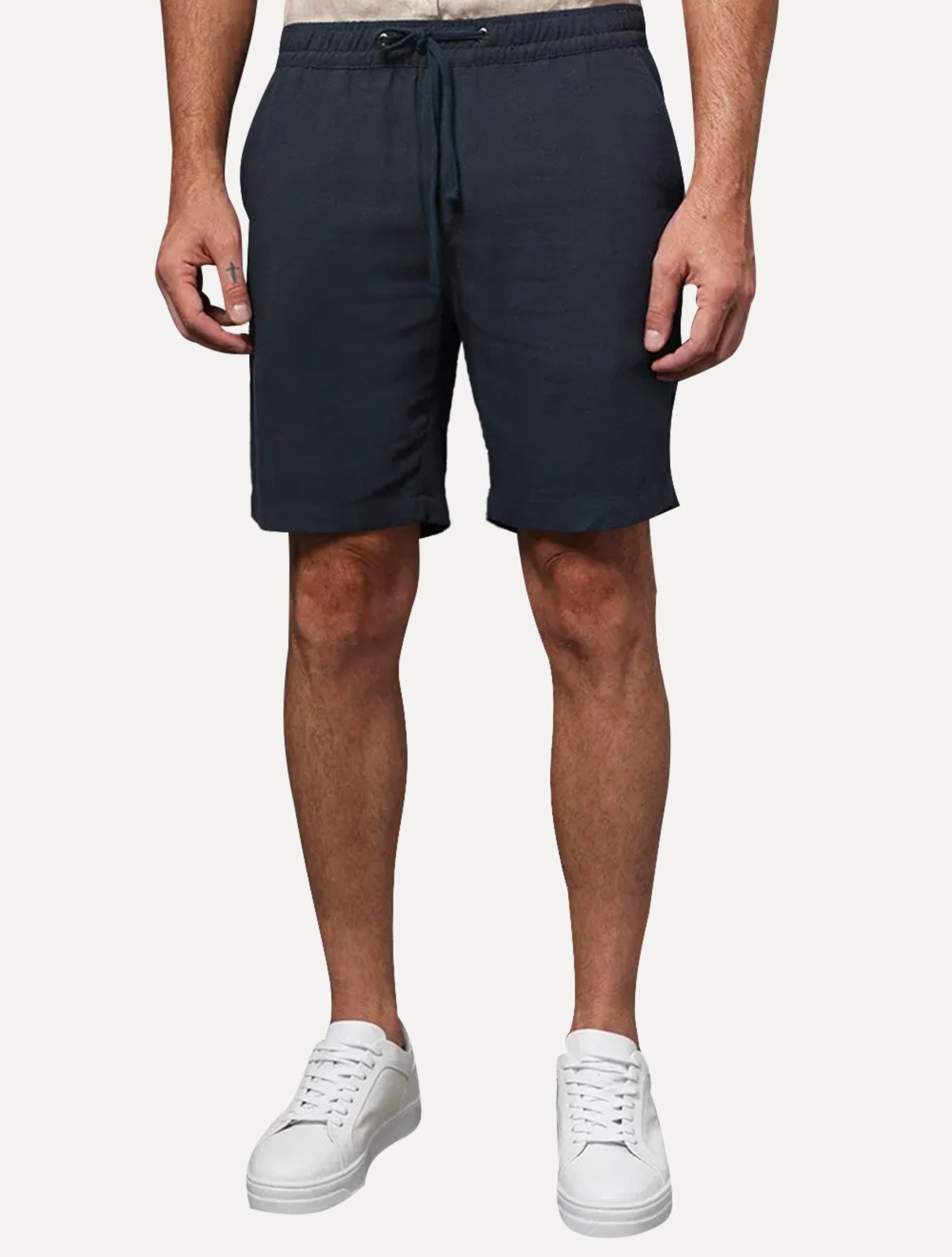 Bermuda Calvin Klein Masculina Essentials Linho Azul Marinho
