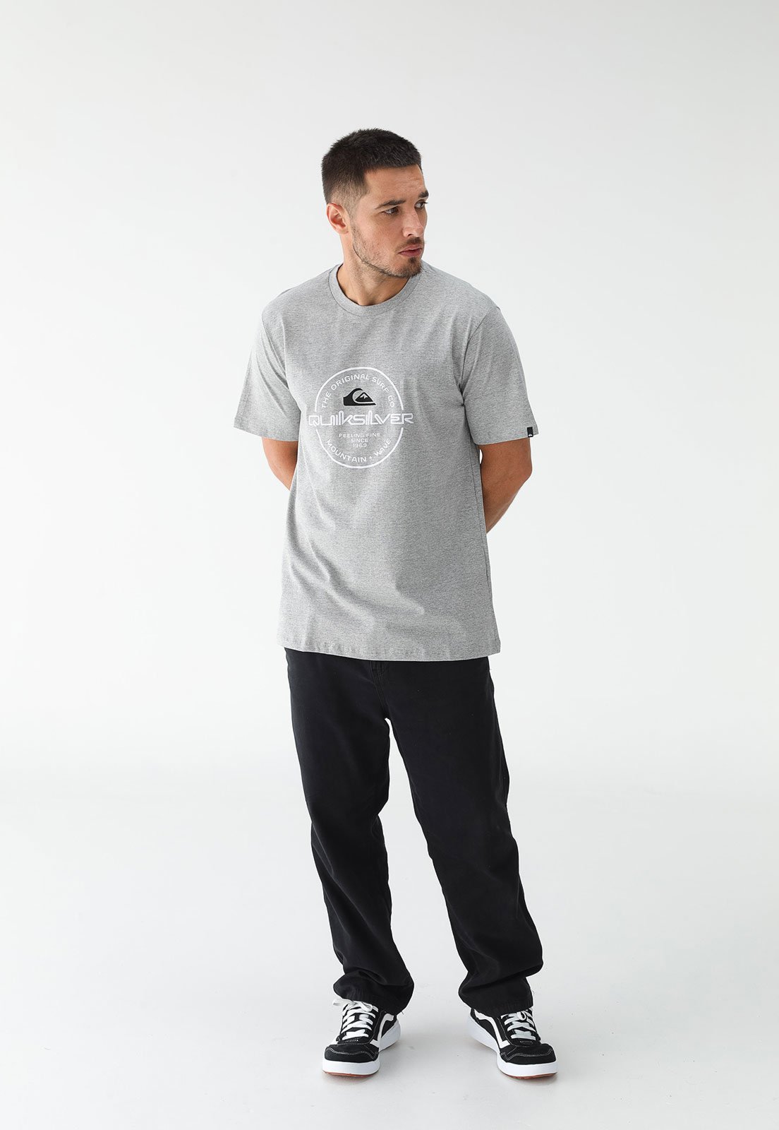 Camiseta Quiksilver Circle Up Cinza