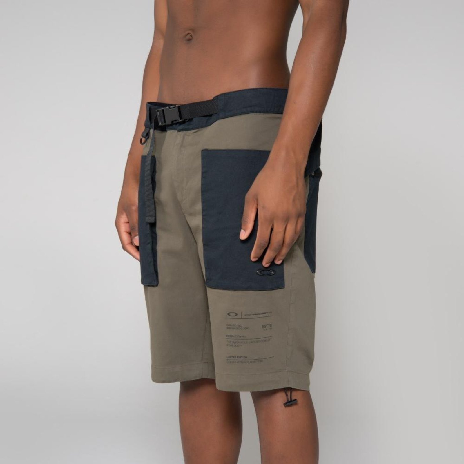 Bermuda Oakley Legends Shorts