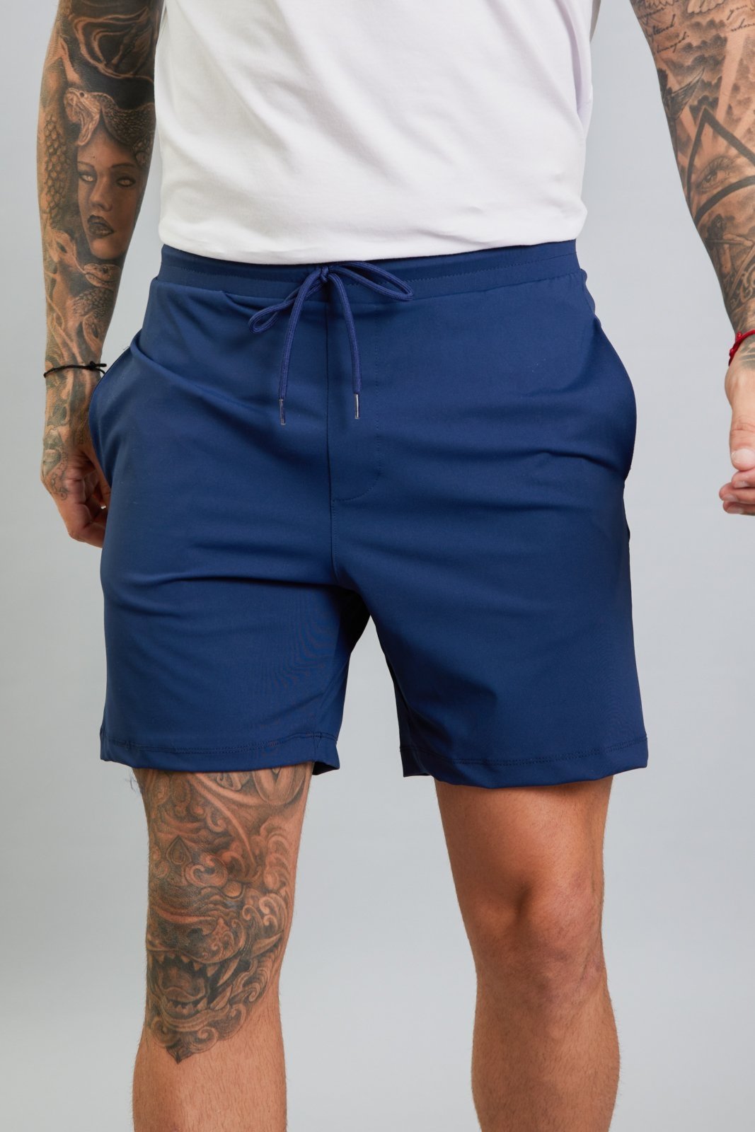 Bermuda Masculina Slim Comfort em Poliamida Dialogo Jeans