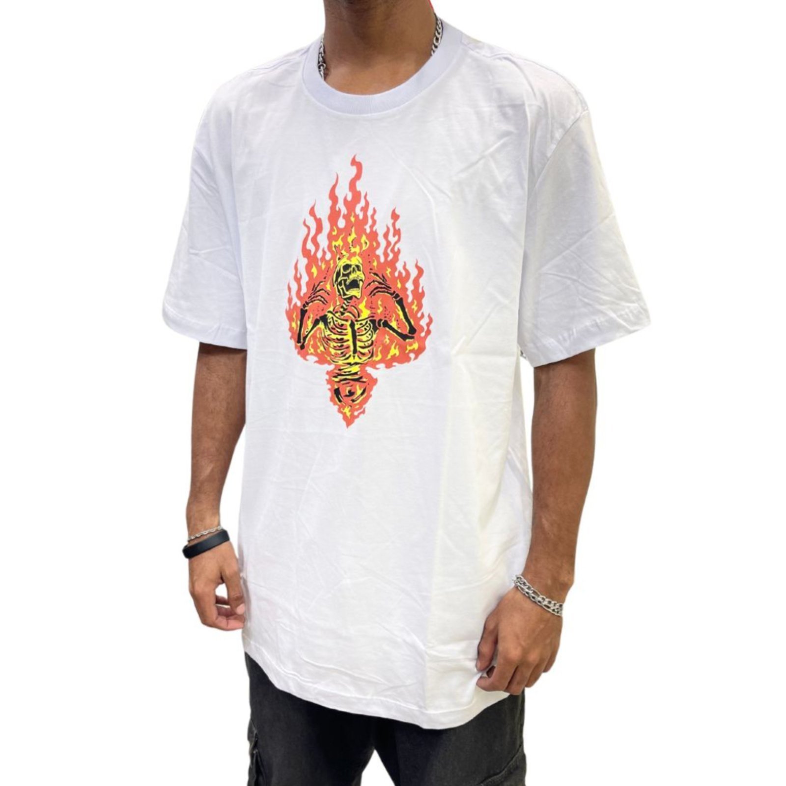 Camiseta Mcd Regular Caveira Em Chamas – Branca Branco