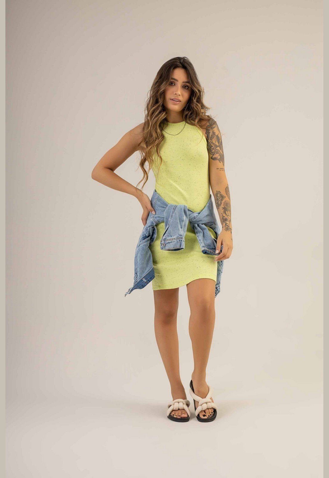 Vestido Halter Neck em Ribana The Philippines Verde