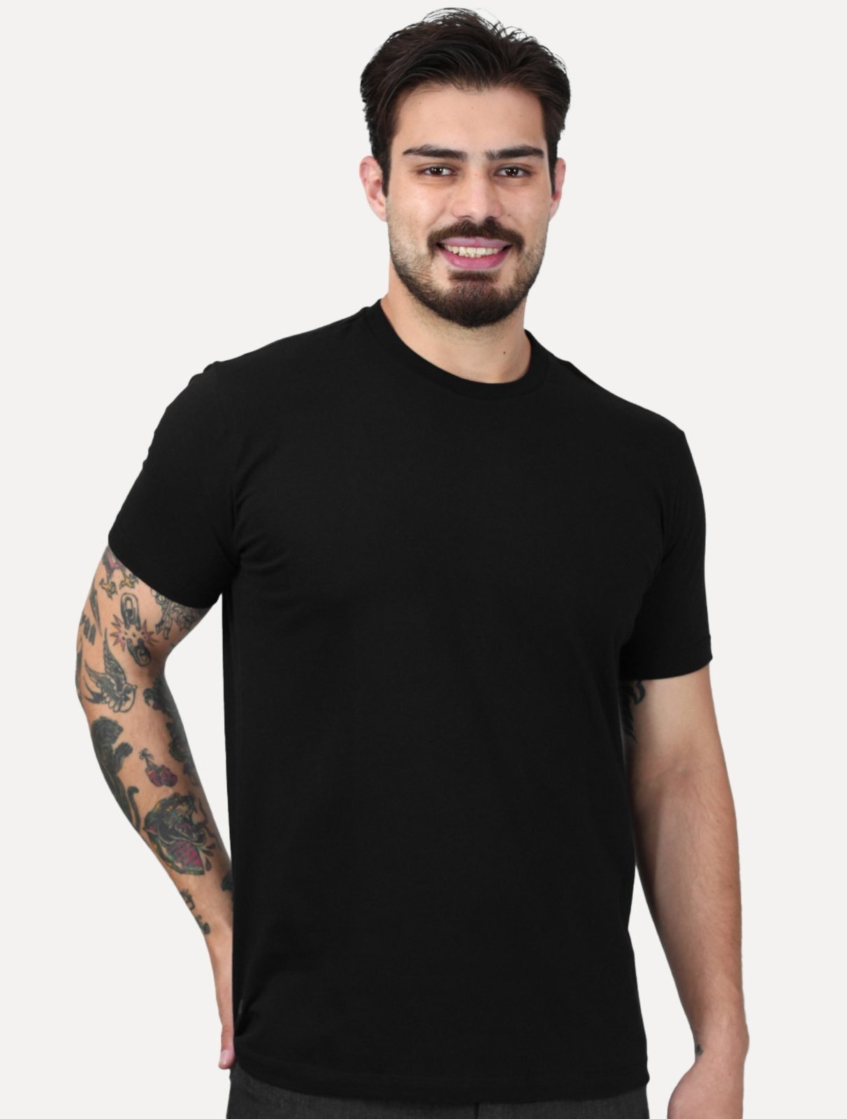 Camiseta King & Joe Premium Egípcio Flex Slim Preto