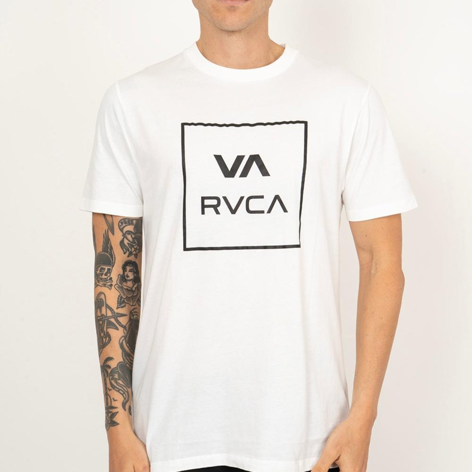 Vista 2 Camiseta RVCA VA All The Way Plus Size SM26 Masculina branco RVCA branco