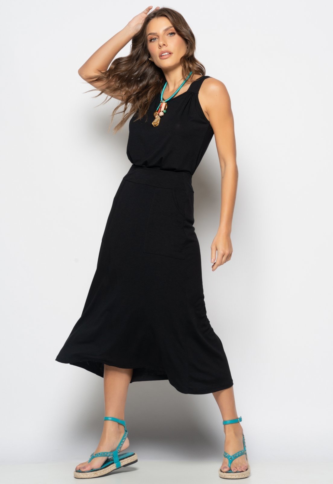 Conjunto Regata Drapeada e Saia Midi Malha Salvatore Preto