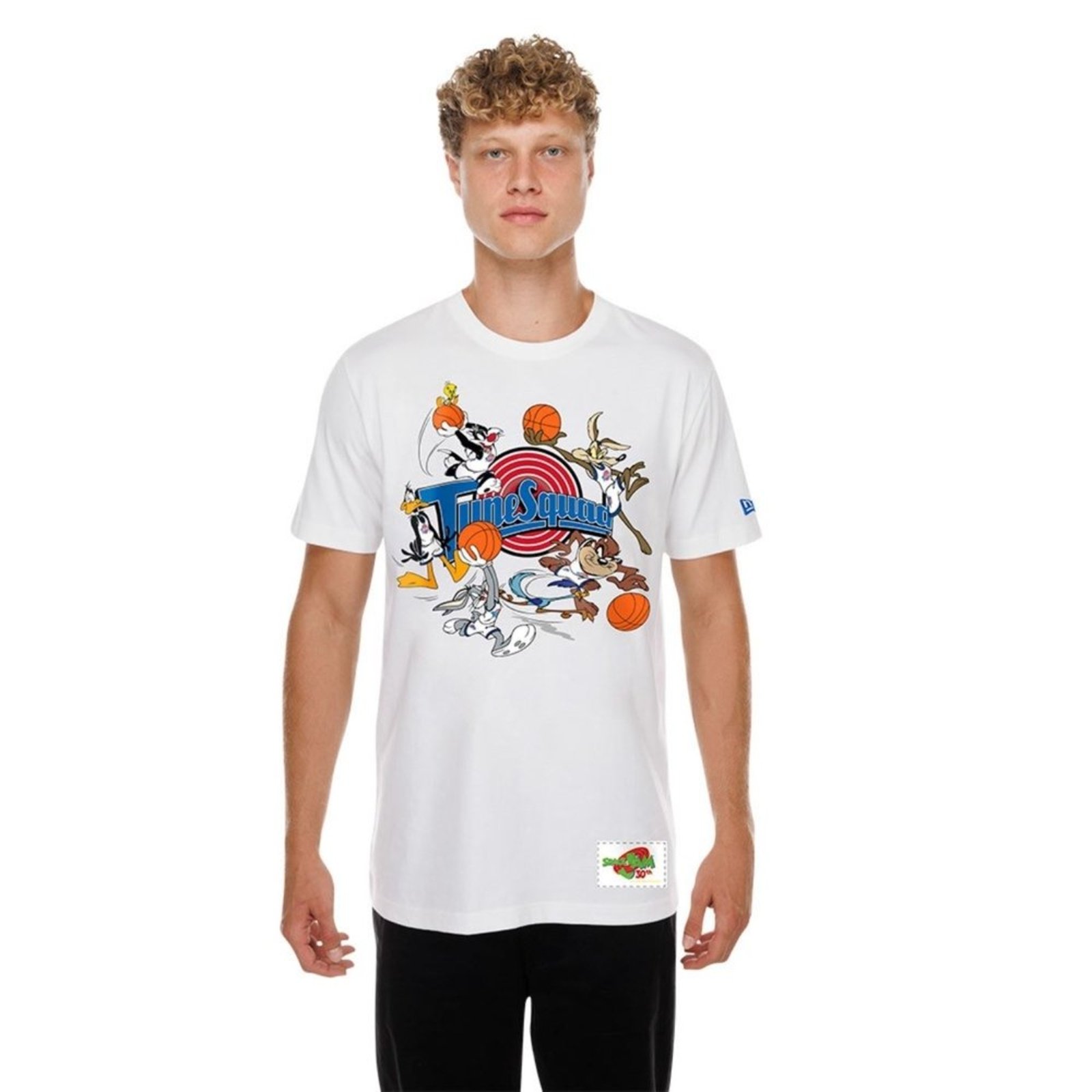 Camiseta New Era Regular Space Jam Branco