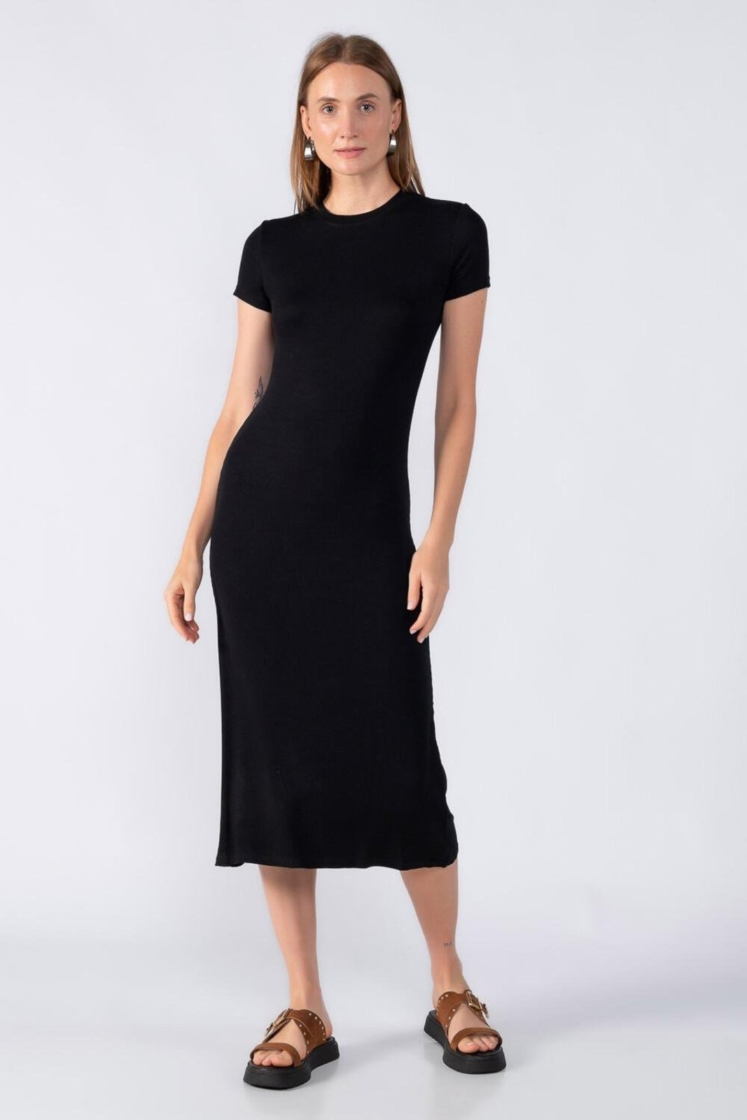 Vestido midi manga curta canelado Preto