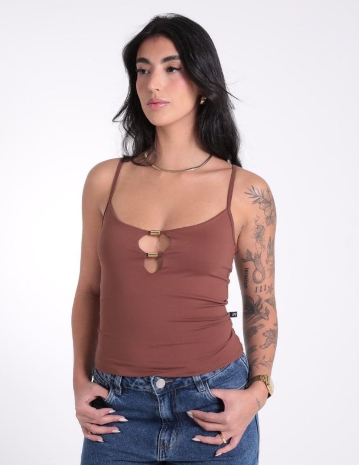 Blusa Feminina Decote Cavado com Acessório e Alcinha Revanche - BL.FEM.00253
