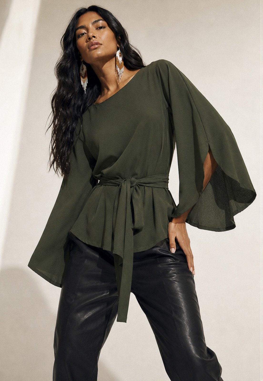 Blusa Amazonia Vital Viscose Poranga Asa da Noite Verde Musgo