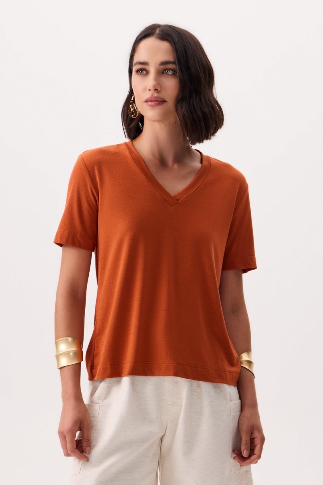 Blusa Feminina Decote V Flor de Lis