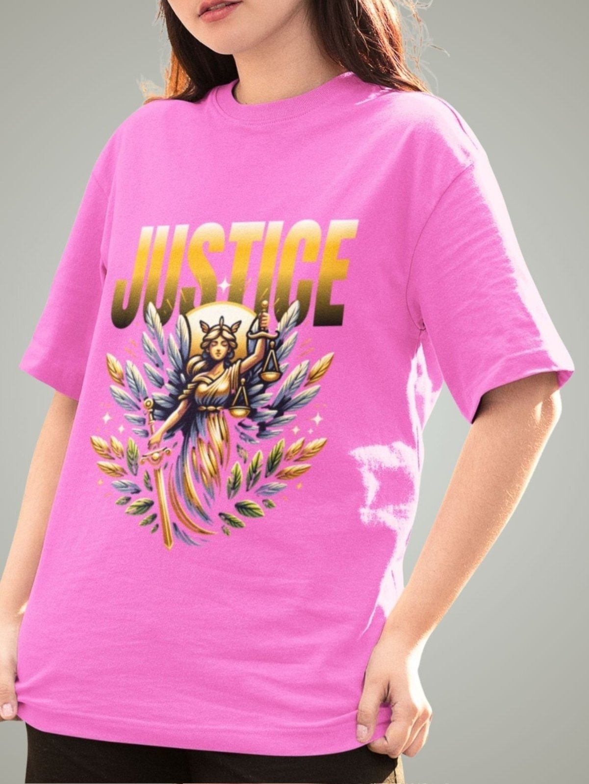 Camiseta Feminina GuGi Justiça Direito Rosa