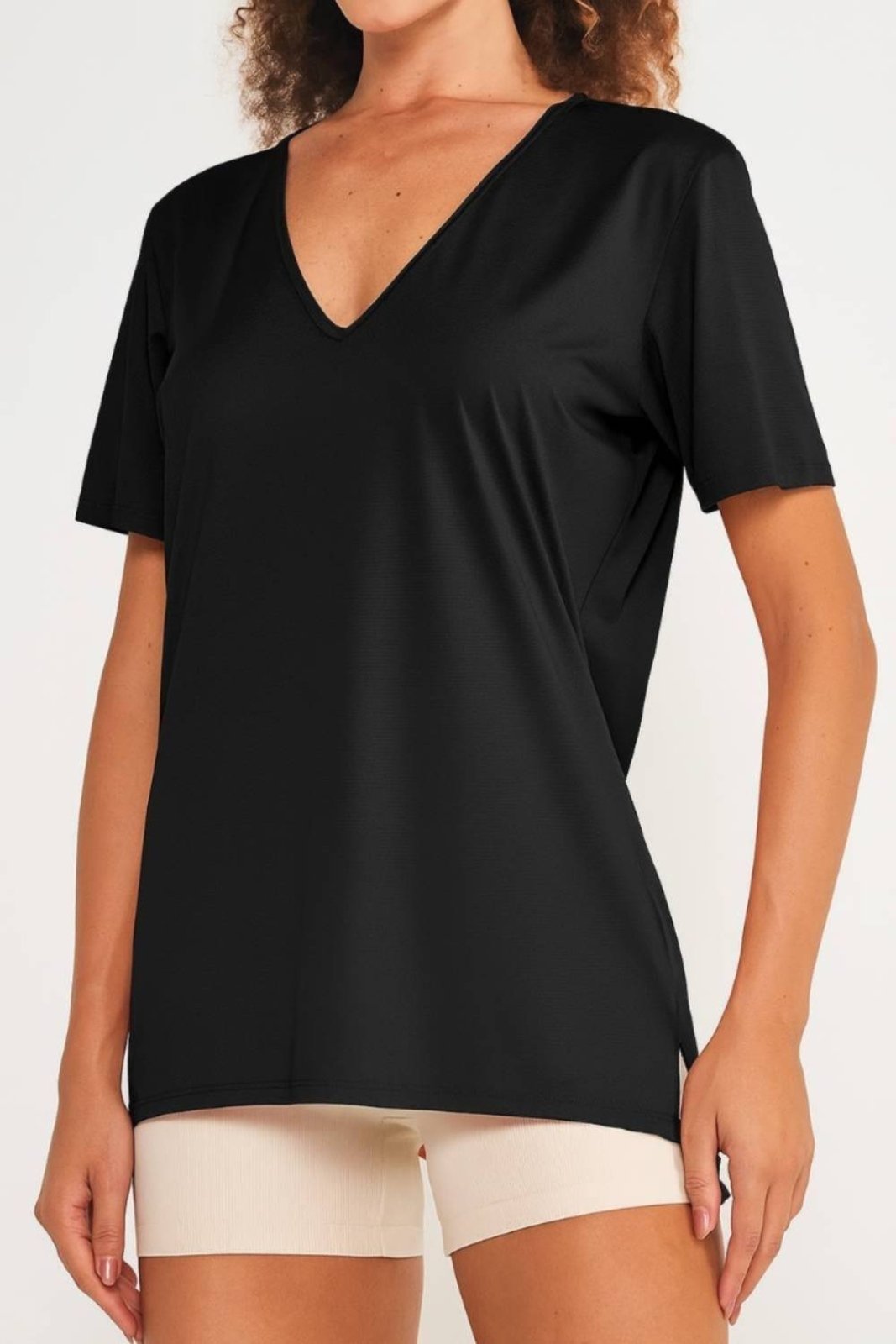 Camiseta Colcci Sport New Comfort Fit Feminina Preto