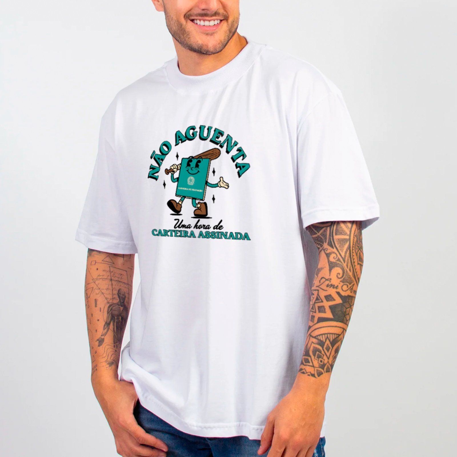 Vista 2 Camiseta Ousy Básica Carteira de Trabalho Meme Unissex rosa ousy rosa