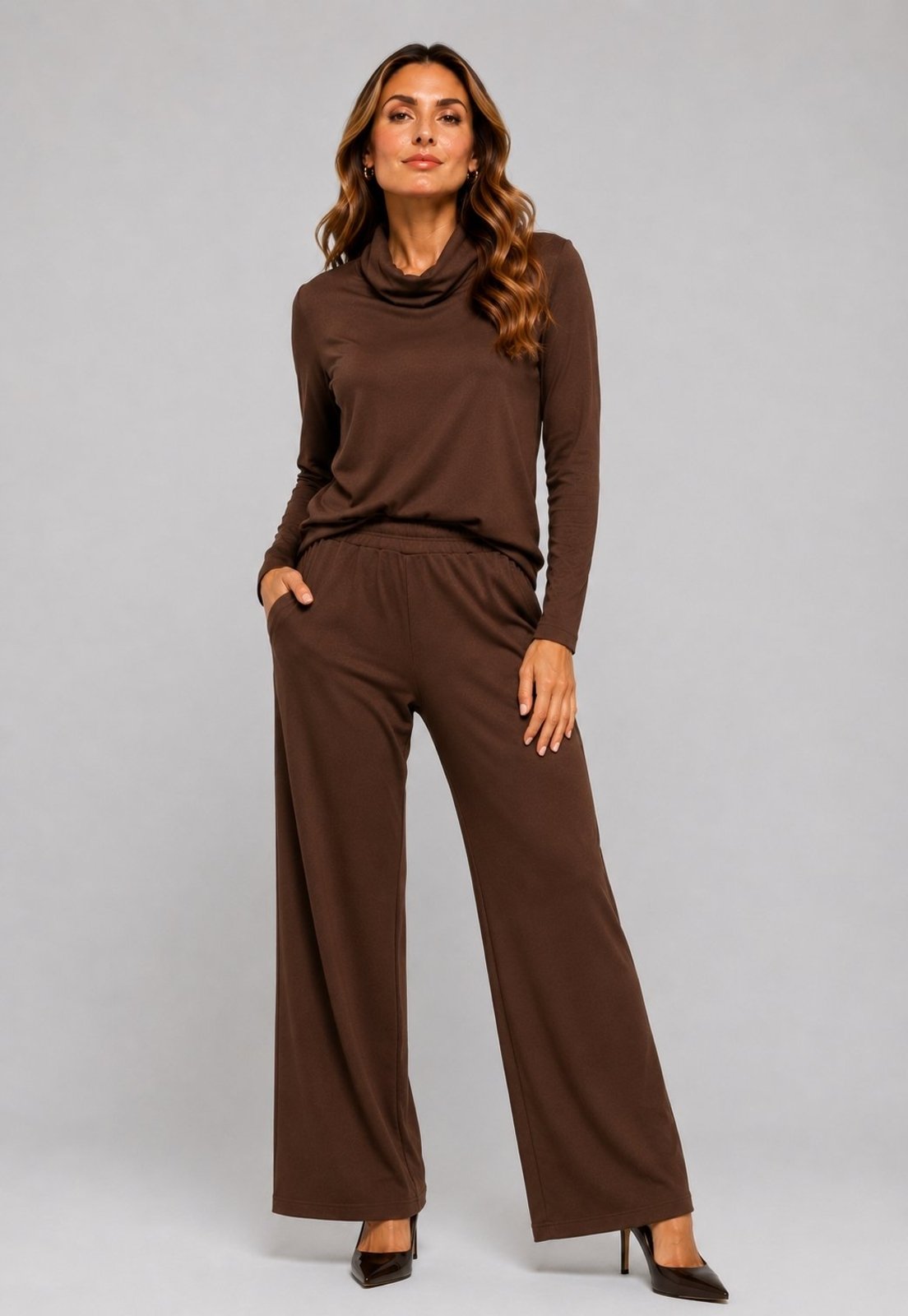 Conjunto De Moletinho Com Blusa Golão E Calça Wide Leg Salvatore Fashion Marrom