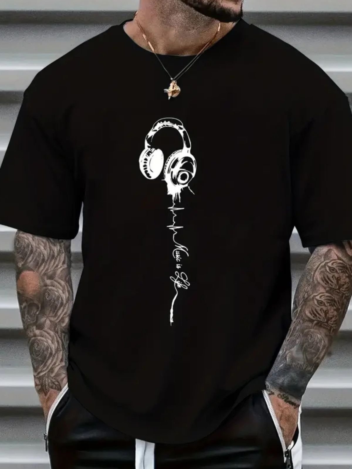 Camiseta Estampada Oversized Fone Safira Moda Algodão Preto